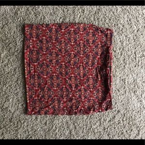 Forever 21 patterned skirt XL fits like L